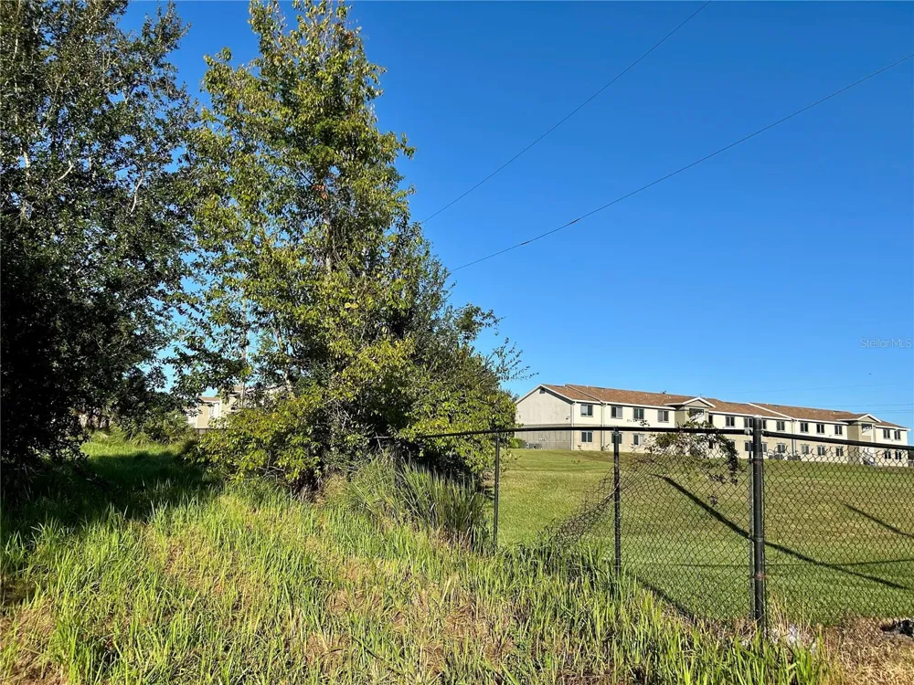 S 1ST AVENUE Wauchula, FL 33873