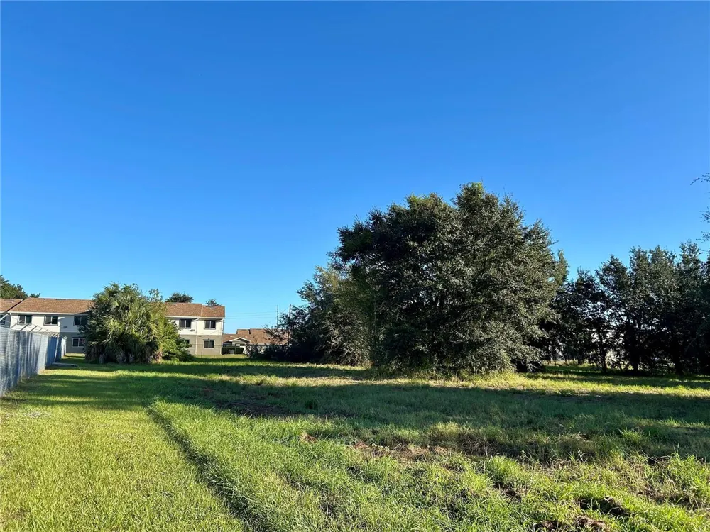 S 1ST AVENUE Wauchula, FL 33873
