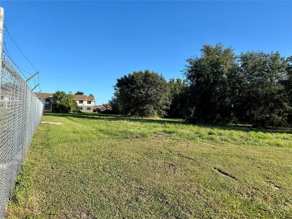 S 1ST AVENUE Wauchula, FL 33873