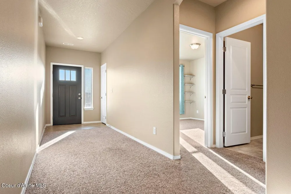 13019 LOVELAND WAY Hayden, ID 83835