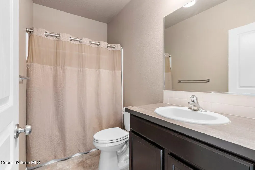 13019 LOVELAND WAY Hayden, ID 83835