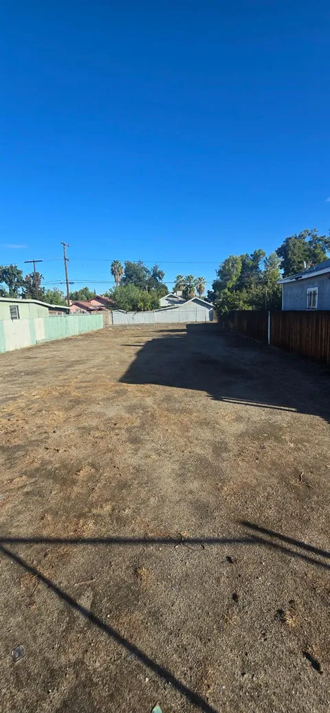 3333 E Tulare Street