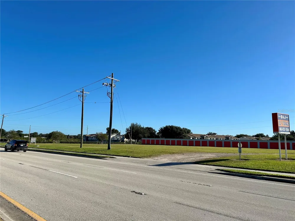 667 S 5TH AVENUE Wauchula, FL 33873