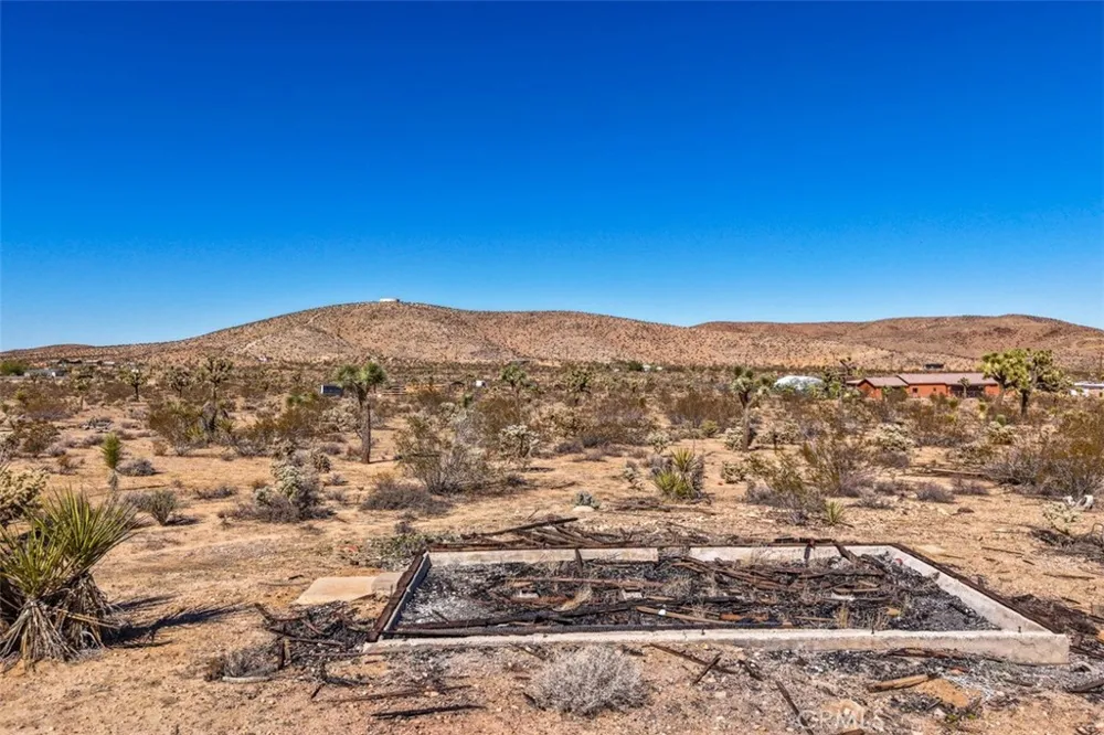 123 Sunny Sands Yucca Valley, CA 92284