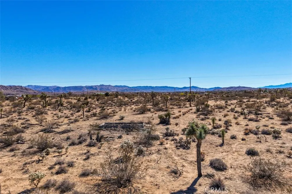 123 Sunny Sands Yucca Valley, CA 92284