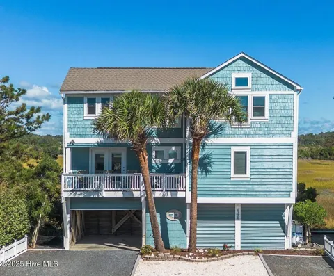 648 Ocean Boulevard W