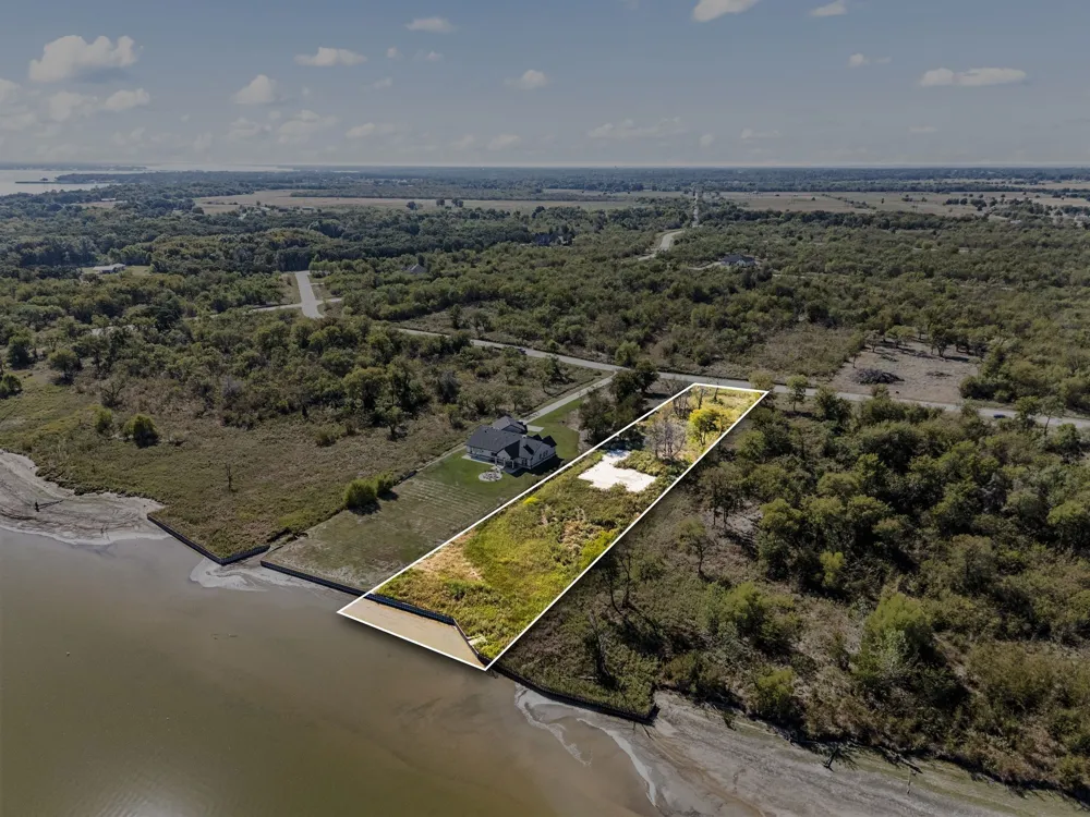 9397 W Shoreline Drive Kemp, TX 75143
