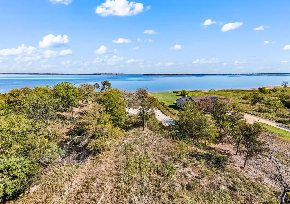 9397 W Shoreline Drive Kemp, TX 75143