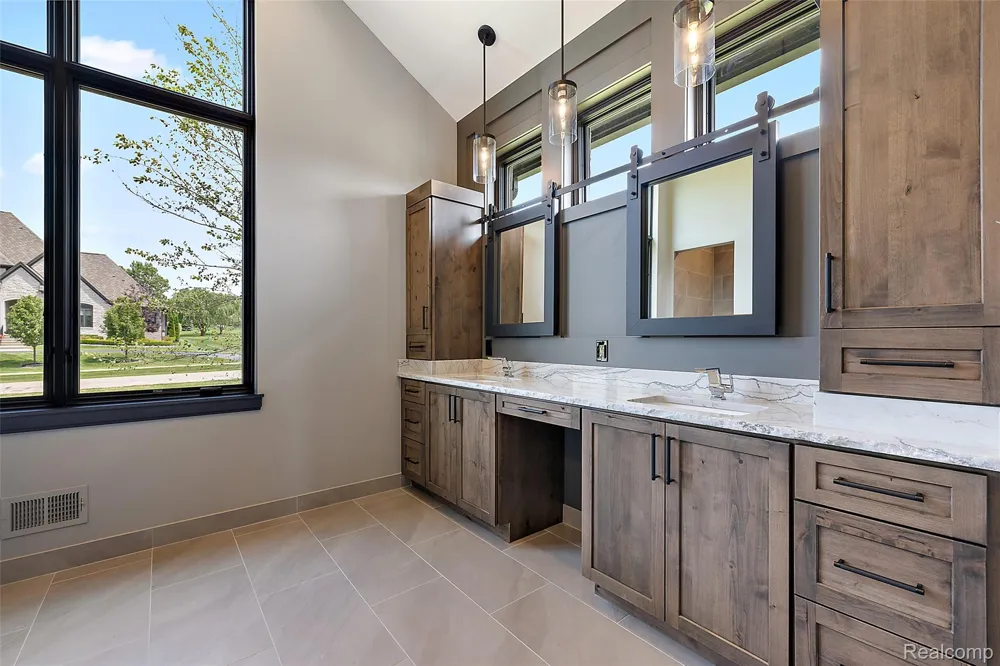 5541 Bordman Road Dryden Township, MI 48428