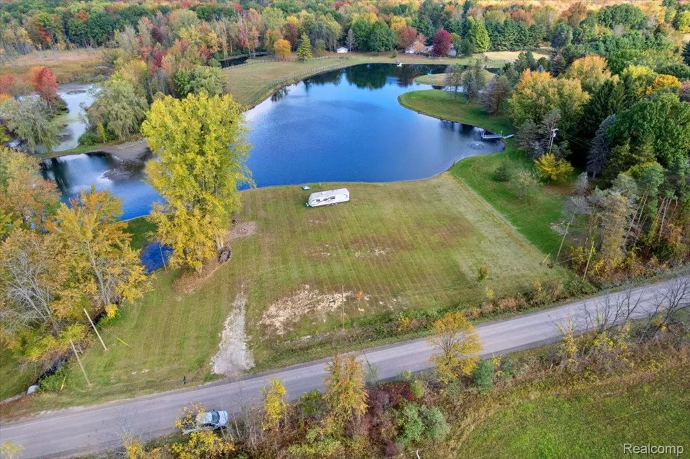 5541 Bordman Road Dryden Township, MI 48428
