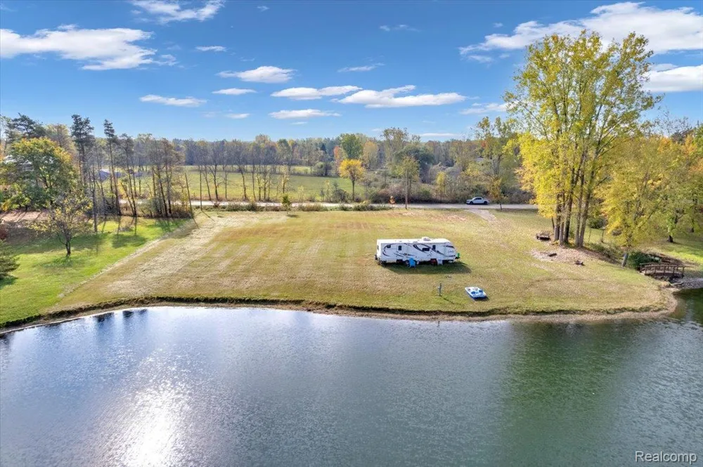 5541 Bordman Road Dryden Township, MI 48428