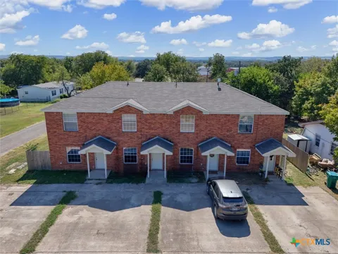 106 Bluebonnet Street