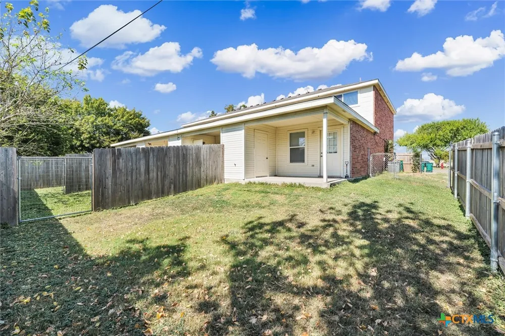 106 Bluebonnet Street Gatesville, TX 76528