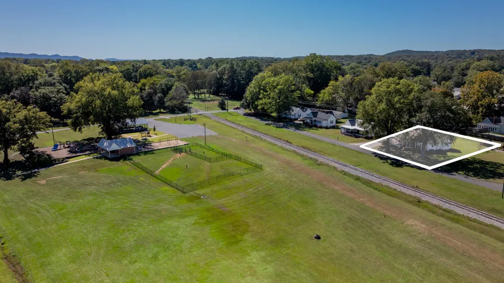 69 Myers Avenue Trion, GA 30753