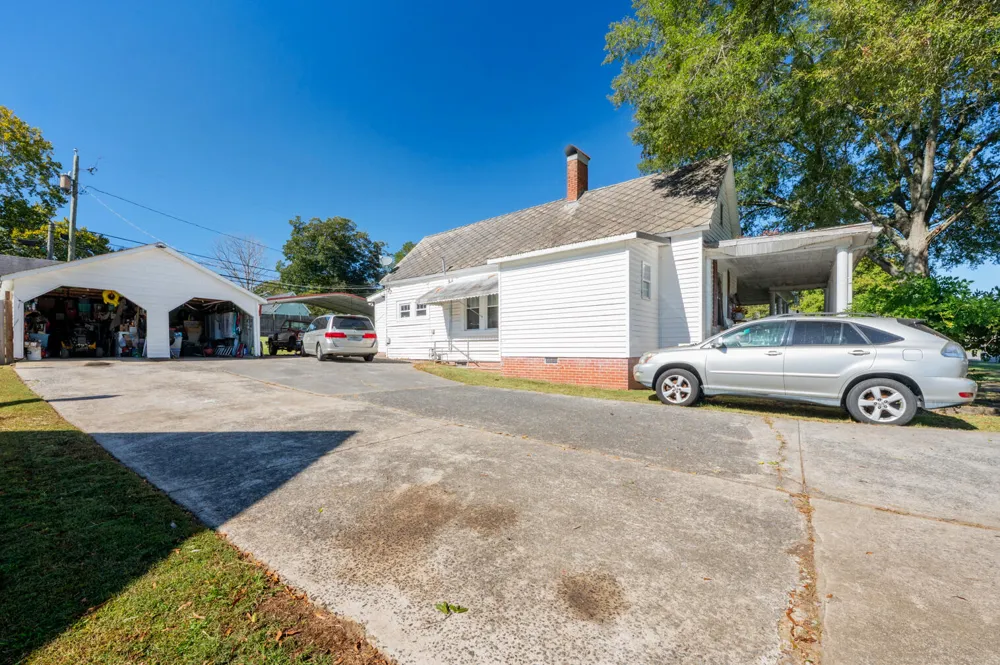 69 Myers Avenue Trion, GA 30753