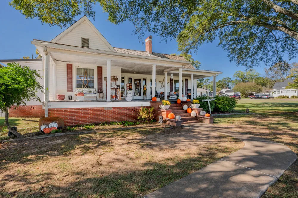 69 Myers Avenue Trion, GA 30753