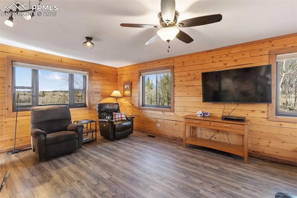 2387 Buffalo Ridge Road Como, CO 80432