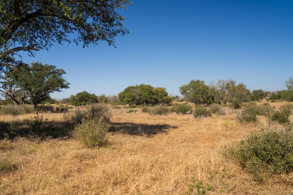 928 Bendele Road Johnson City, TX 78636