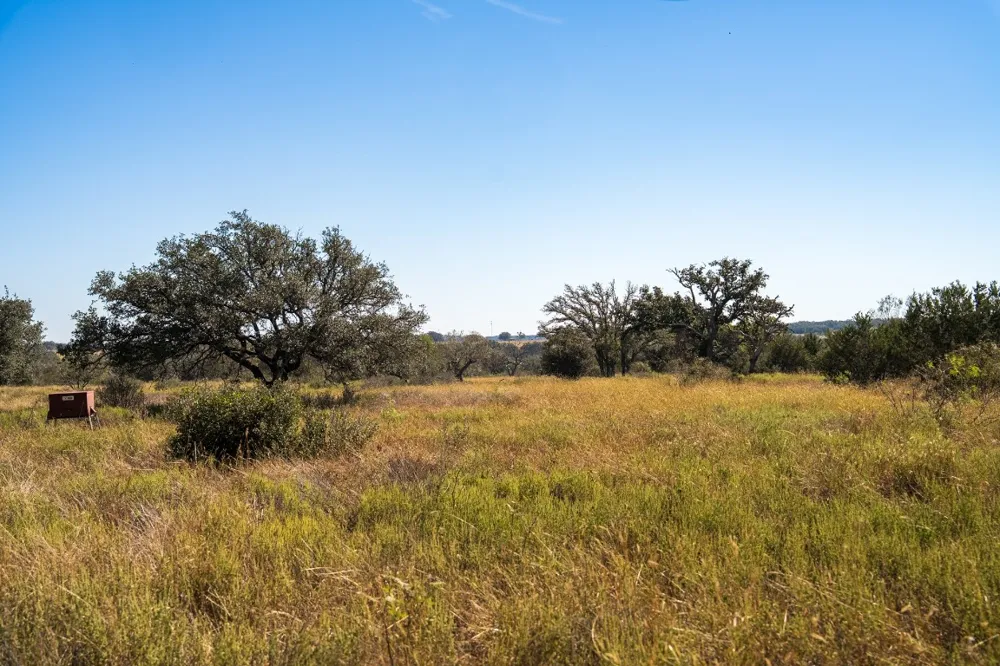 928 Bendele Road Johnson City, TX 78636