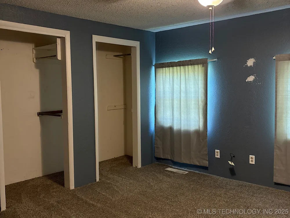 316 W Beaumont Avenue Yale, OK 74085