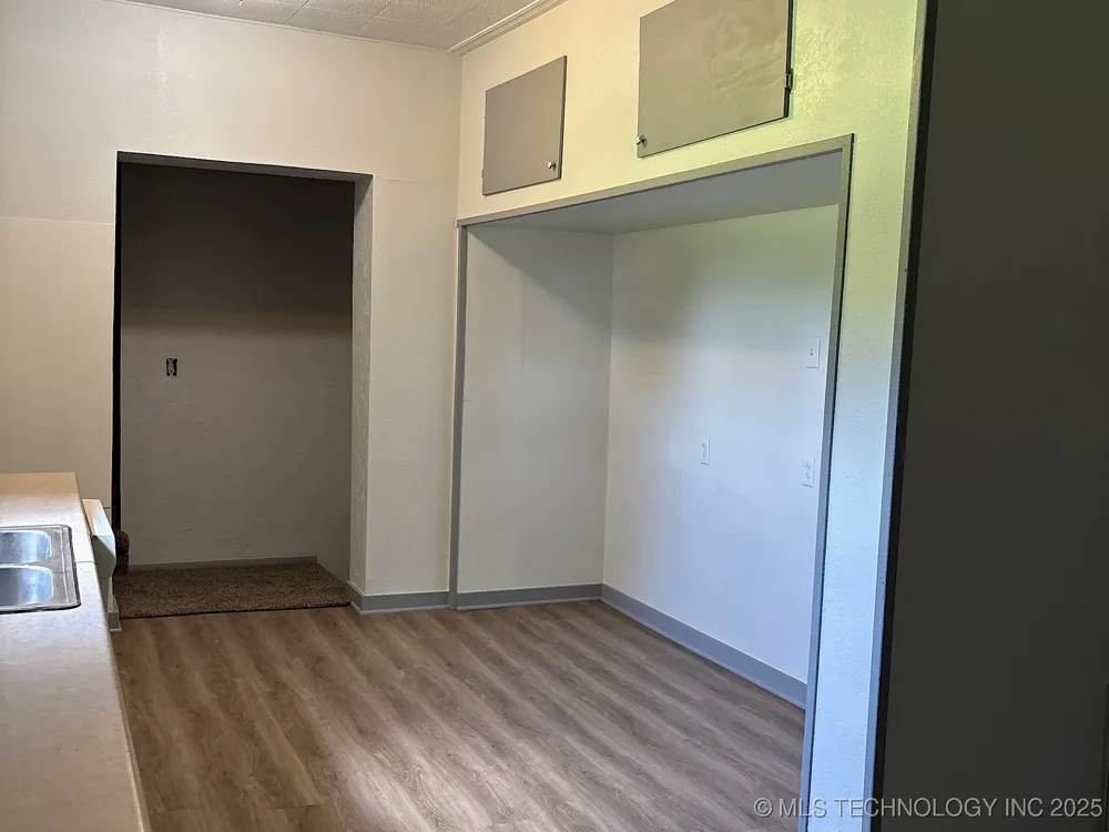 316 W Beaumont Avenue Yale, OK 74085