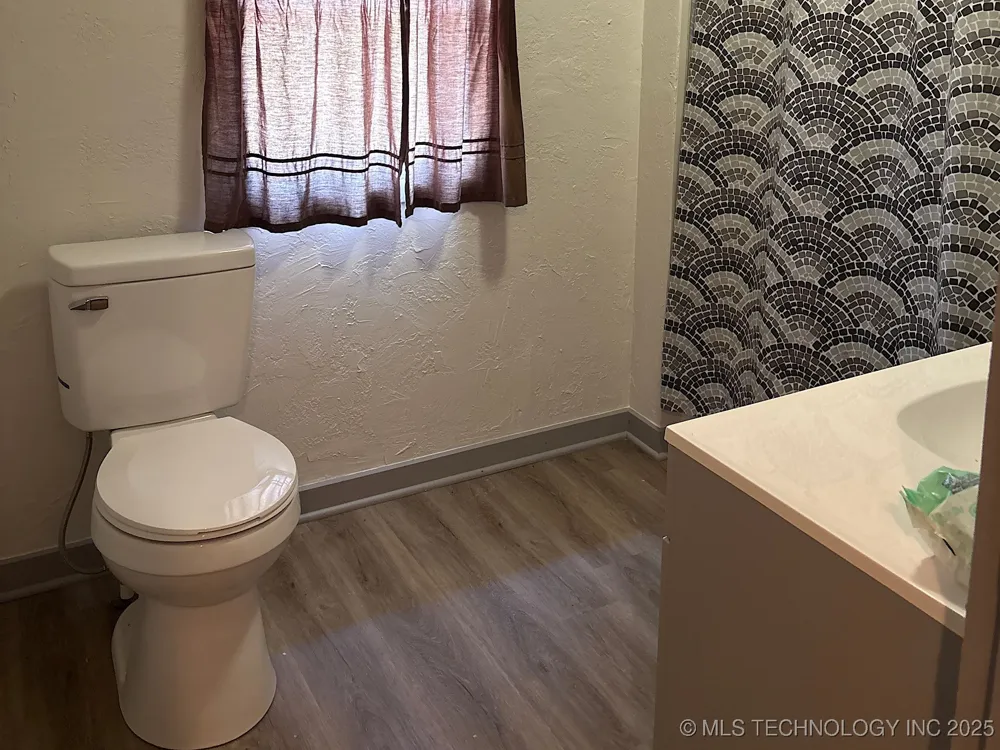 316 W Beaumont Avenue Yale, OK 74085