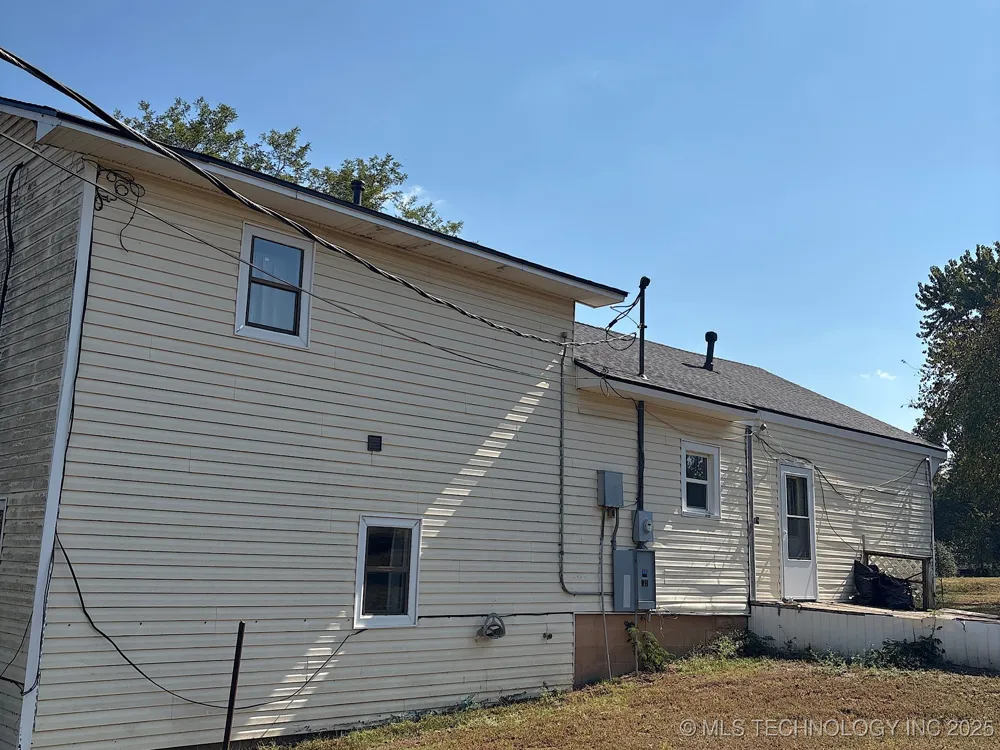 316 W Beaumont Avenue Yale, OK 74085