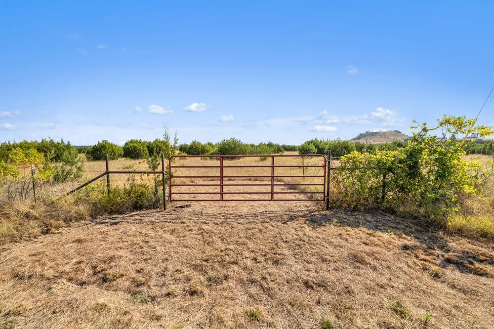 FM 216 Iredell, TX 76649