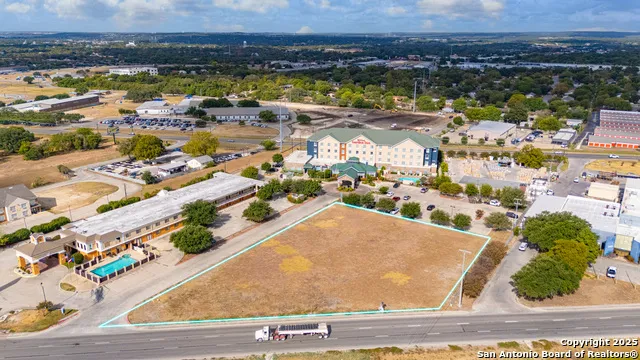 1501 Business IH 35 New Braunfels, TX 78130
