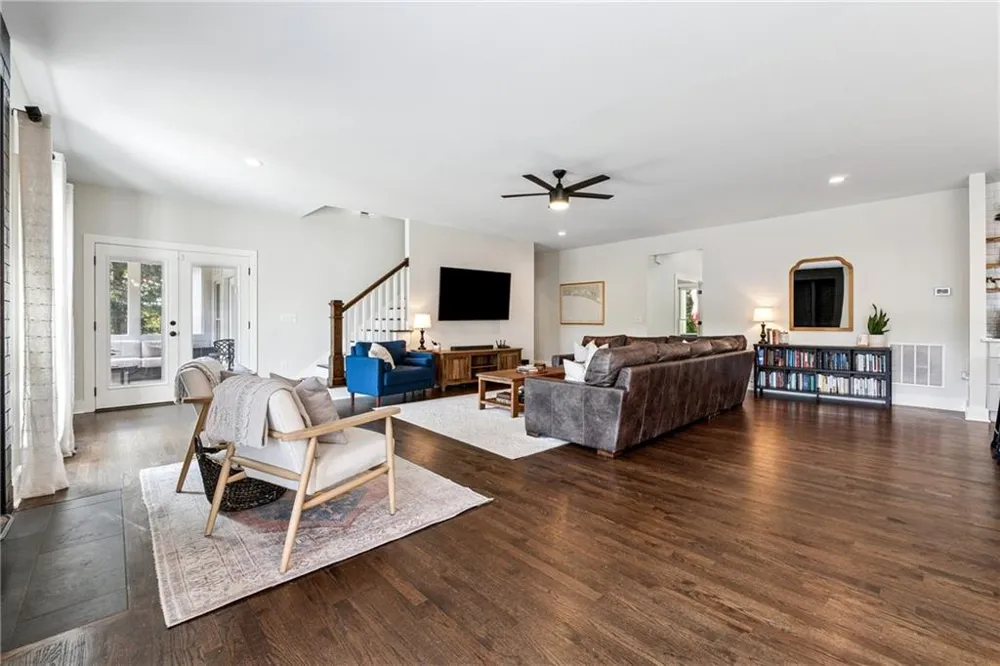 38 Mountain Ridge Road NE White, GA 30184