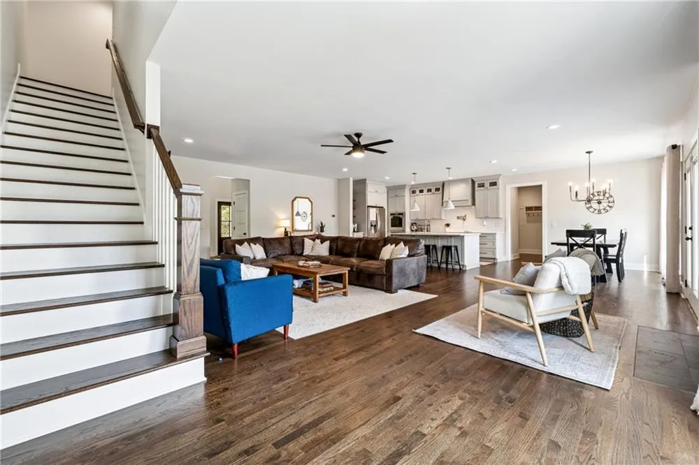 38 Mountain Ridge Road NE White, GA 30184