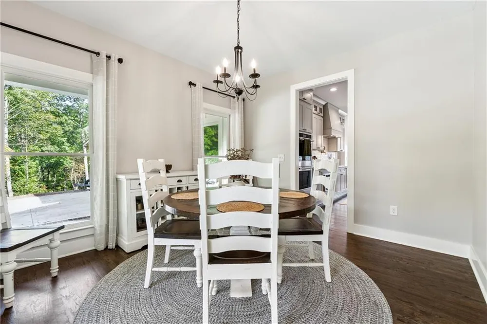 38 Mountain Ridge Road NE White, GA 30184