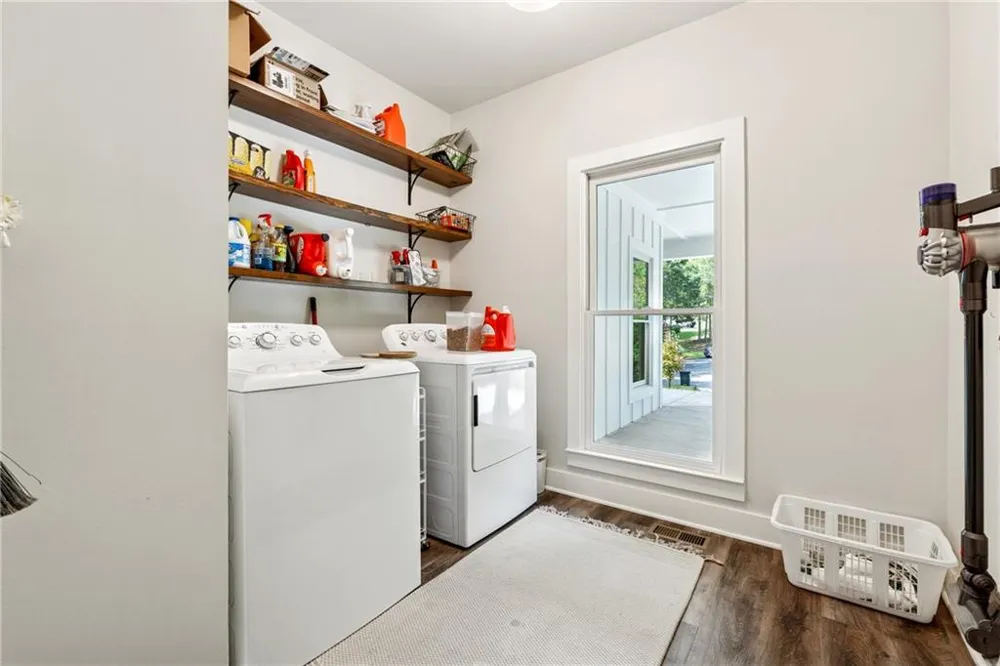 38 Mountain Ridge Road NE White, GA 30184