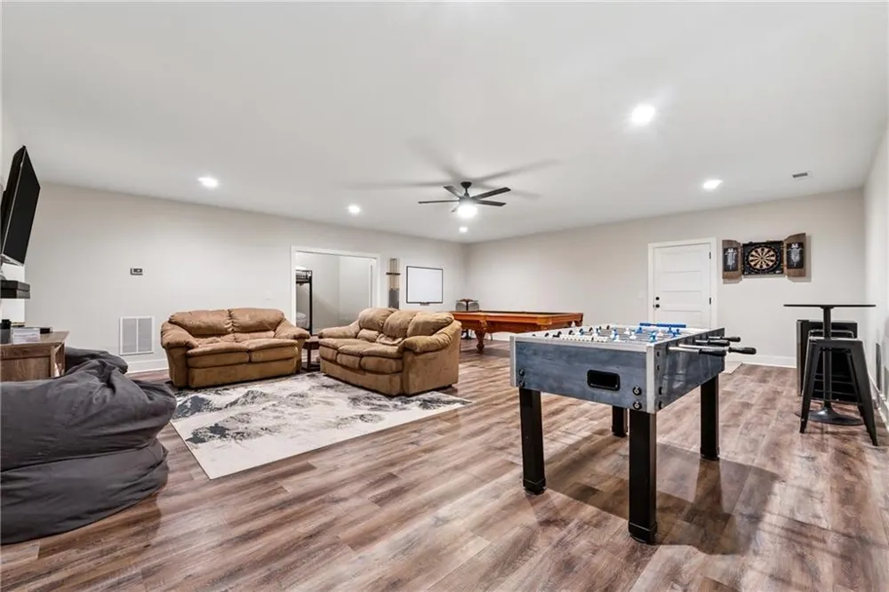 38 Mountain Ridge Road NE White, GA 30184