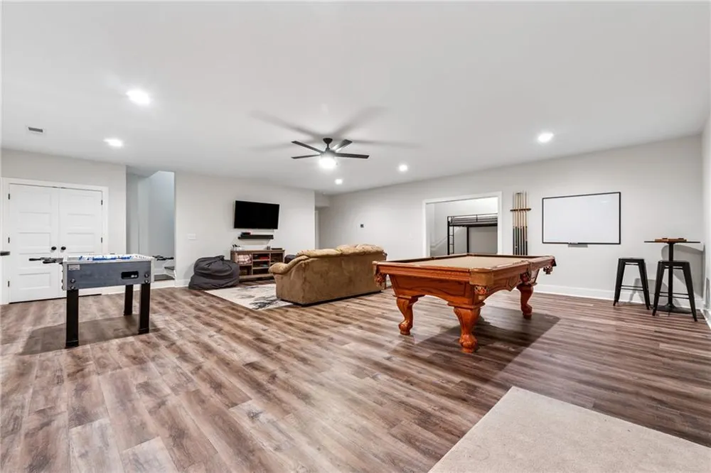38 Mountain Ridge Road NE White, GA 30184