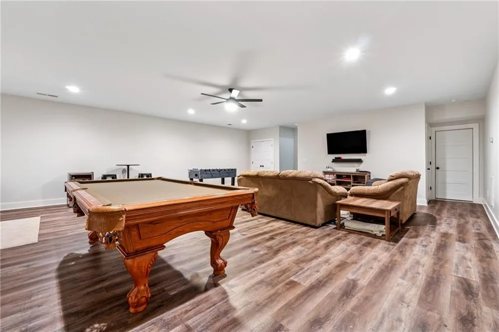 38 Mountain Ridge Road NE White, GA 30184
