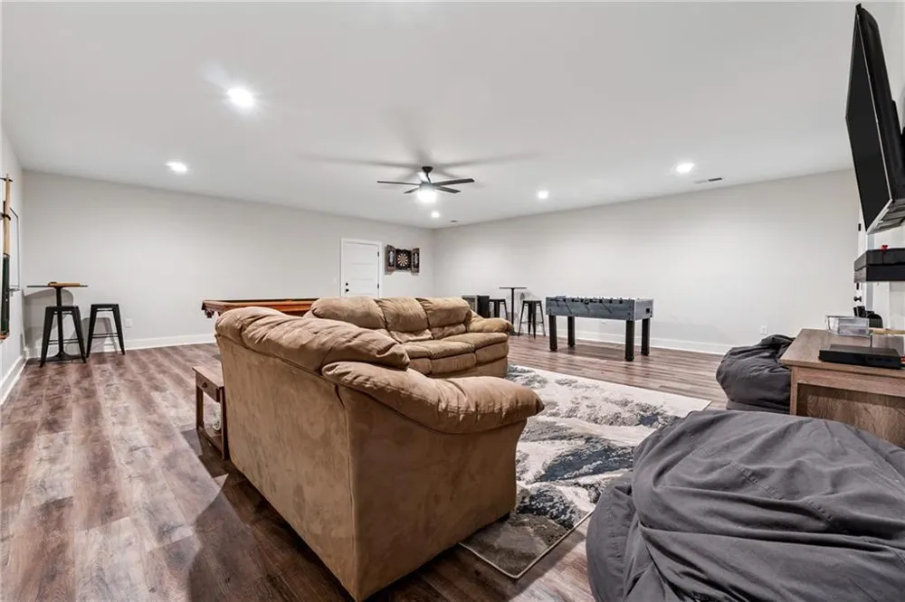 38 Mountain Ridge Road NE White, GA 30184