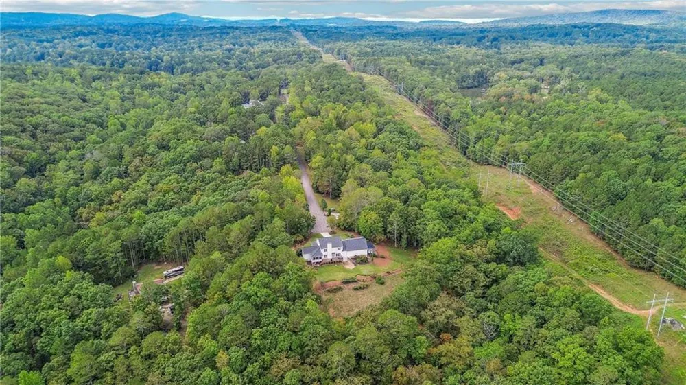 38 Mountain Ridge Road NE White, GA 30184