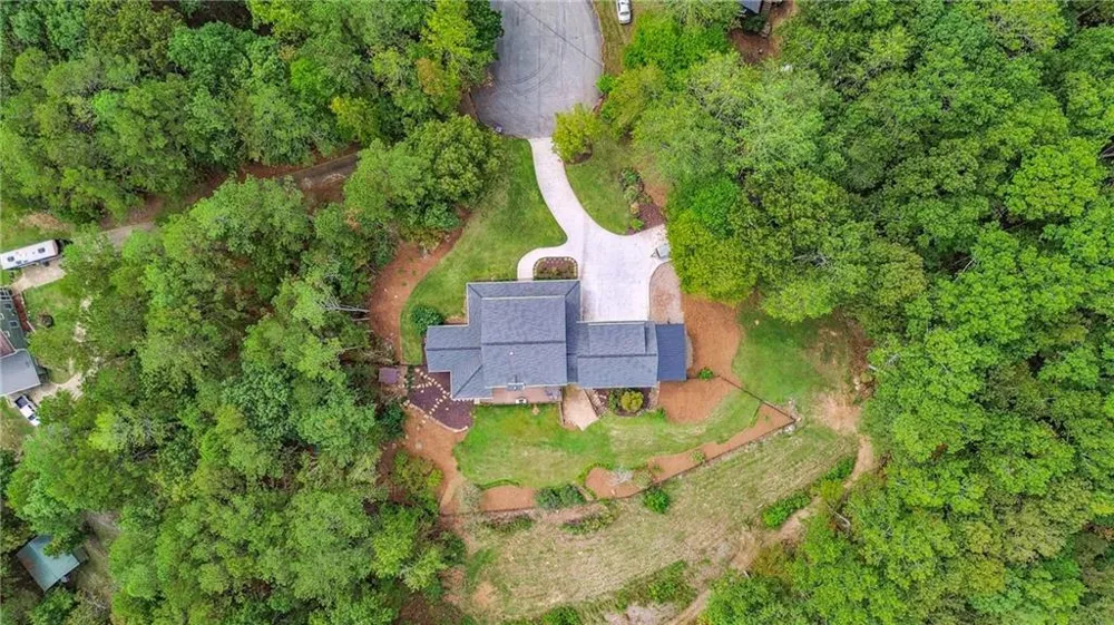 38 Mountain Ridge Road NE White, GA 30184