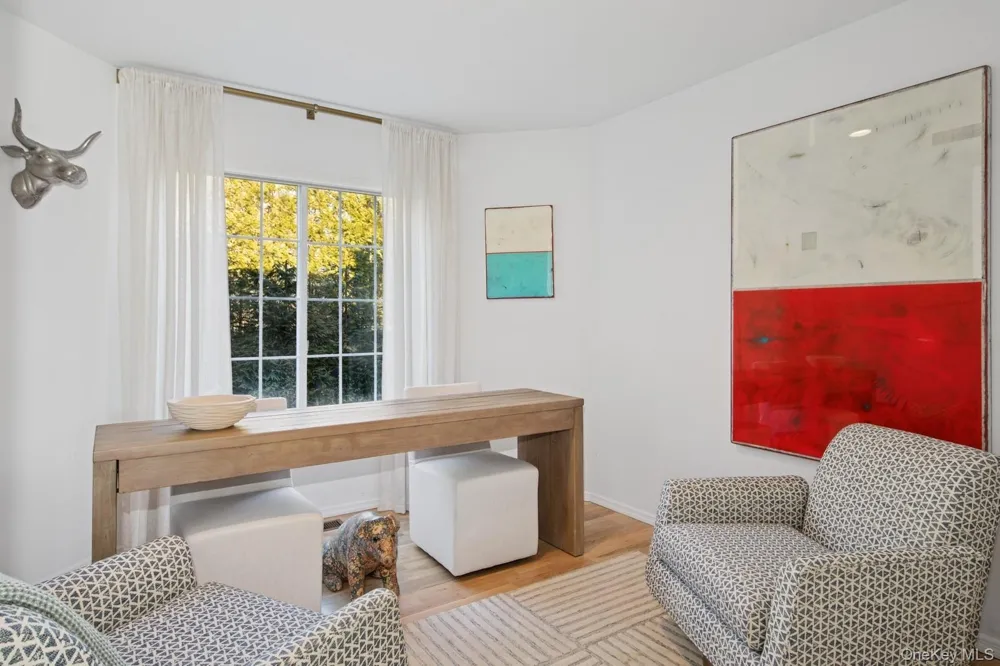 62 Sea Farm Lane Bridgehampton, NY 11932