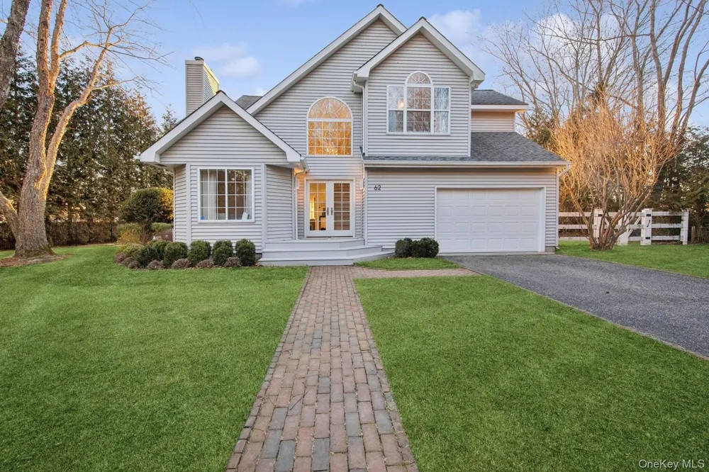62 Sea Farm Lane Bridgehampton, NY 11932