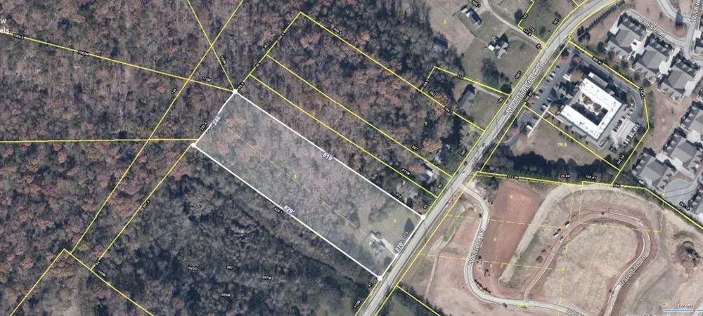 1123 Mountain Creek Road Chattanooga, TN 37405