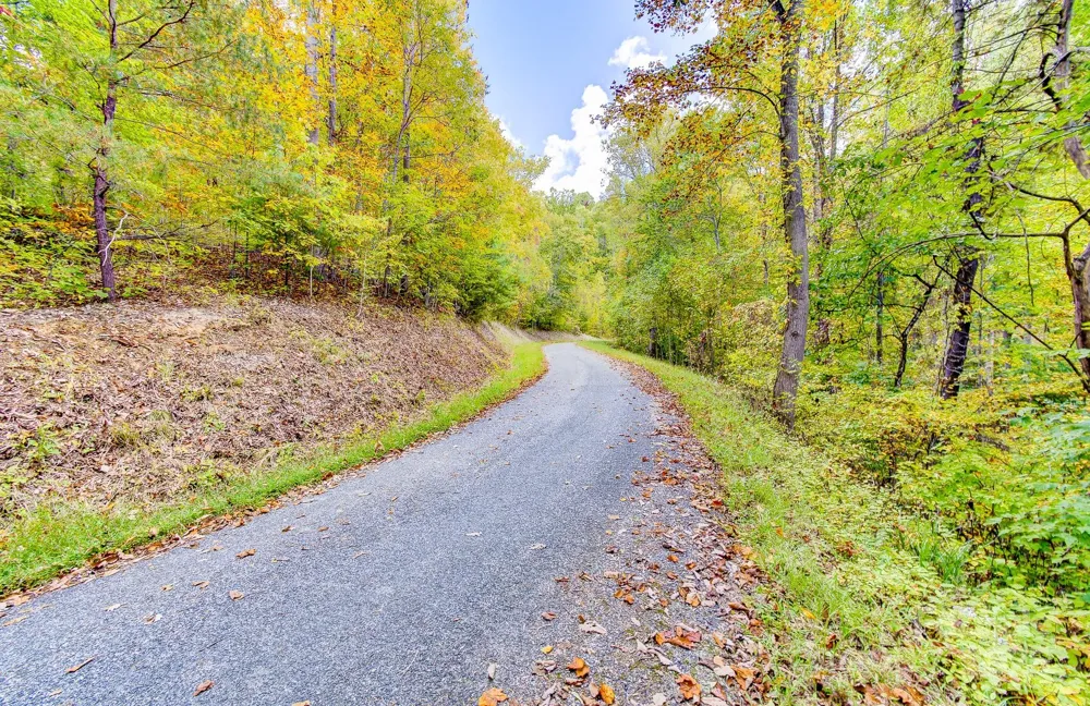 443 Glen Valley Drive Weaverville, NC 28787