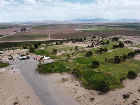 1 Acre On Wells Road