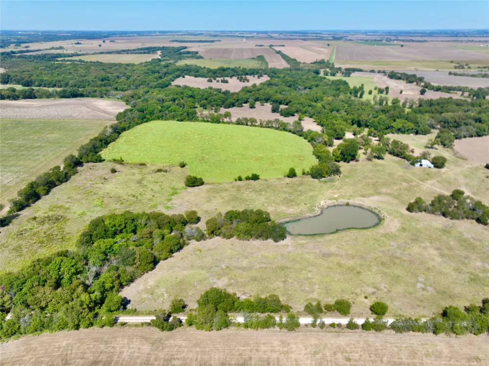 329 Lowell Road Milford, TX 76670