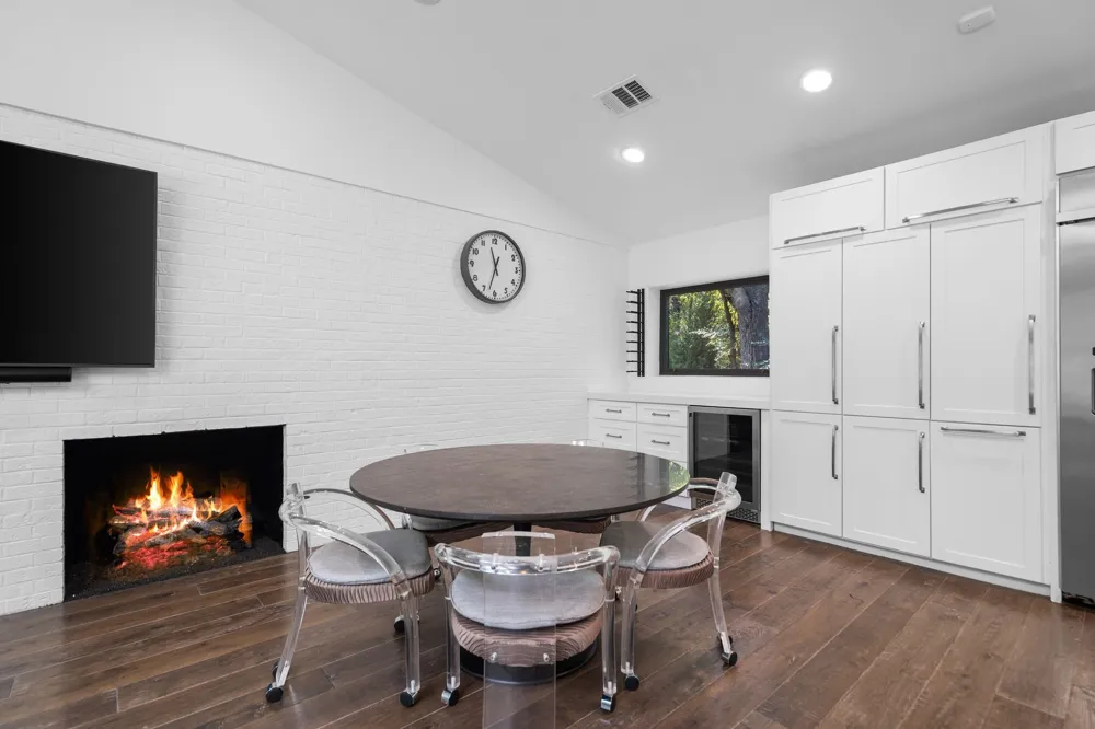 20 Horseshoe Drive Highland Village, TX 75077