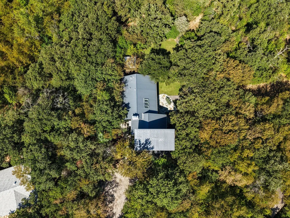 20 Horseshoe Drive Highland Village, TX 75077