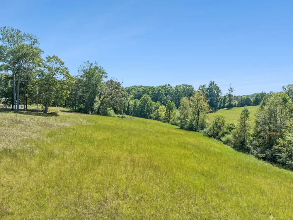 8272 Burgess Falls Rd Baxter, TN 38544