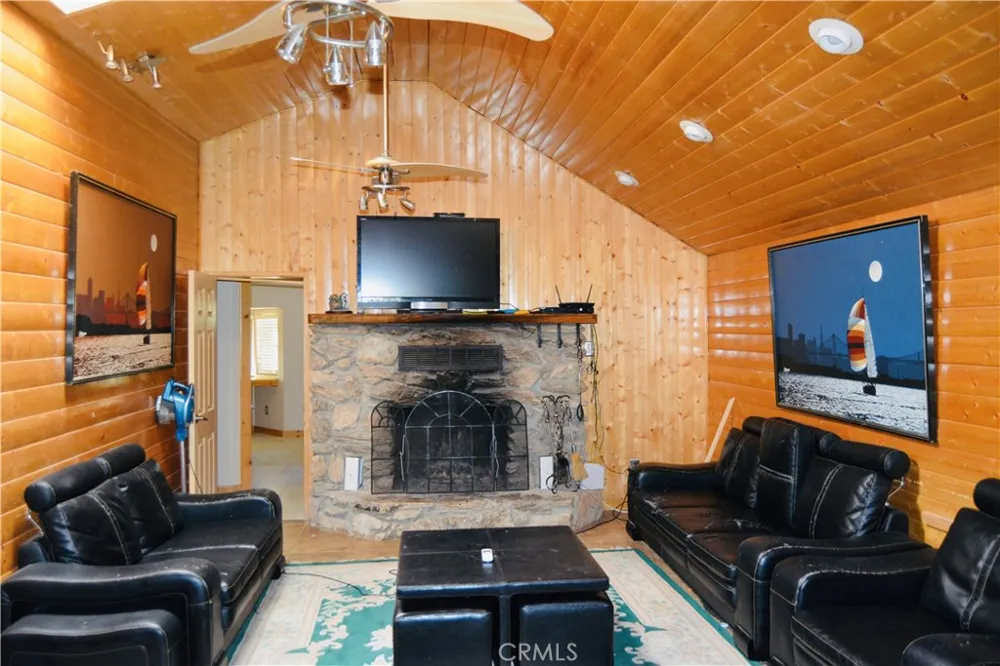 39656 Red Bud Bass Lake, CA 93604