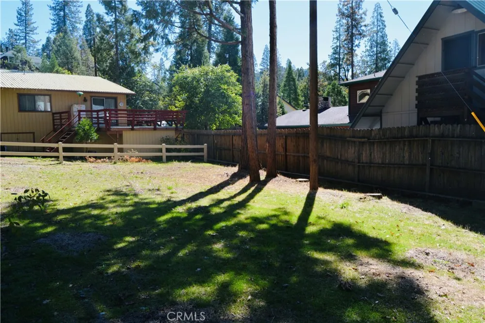 39656 Red Bud Bass Lake, CA 93604